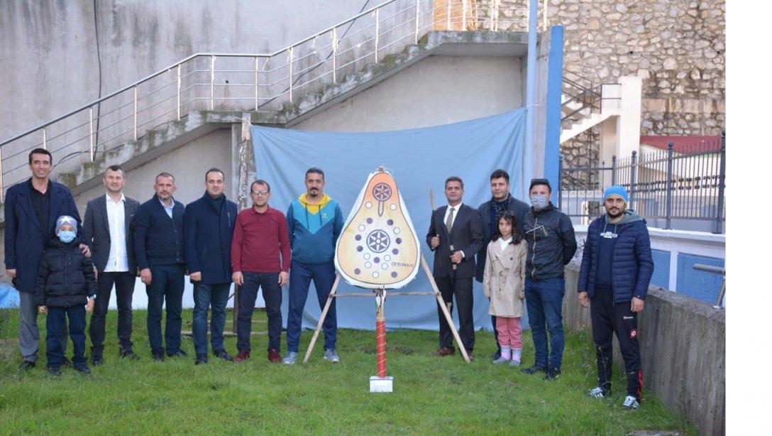 İlçemizde 24 Kasım Öğretmenler Günü Dolayısıyla Geleneksel Türk Okçuluğu Müsabakası Düzenlendi.